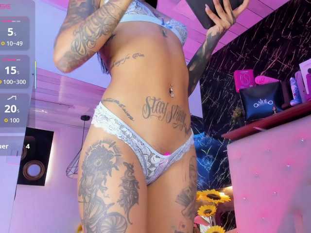 KendallWods's BongaCams show and profile