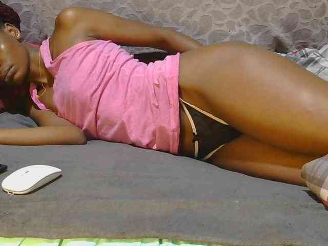 slim-girl01 webcam