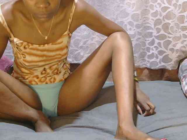 slim-girl01 webcam