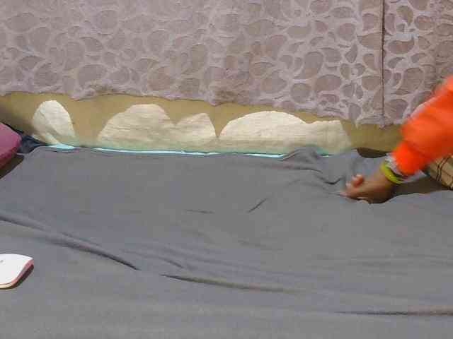 slim-girl01 webcam