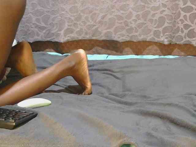 slim-girl01 webcam