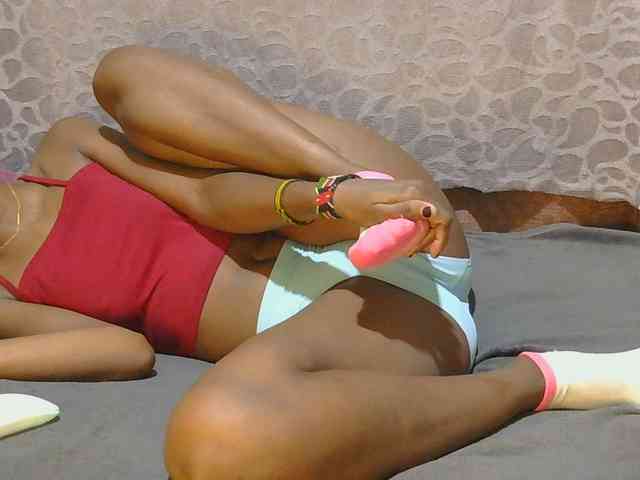 slim-girl01 webcam