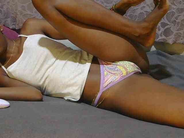 slim-girl01 webcam