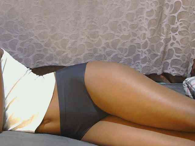 slim-girl01 webcam