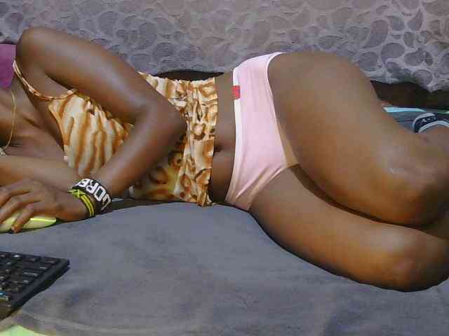 slim-girl01 webcam
