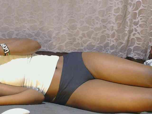 slim-girl01 webcam