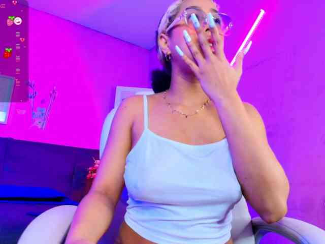 KimmySwettie webcam