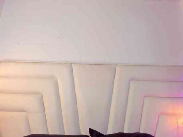 KimmySwettie webcam