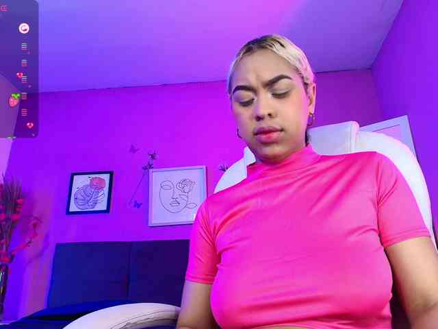 KimmySwettie webcam