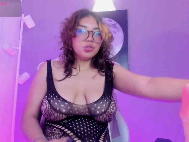 Alicecamxx webcam