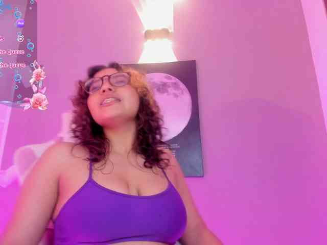 Alicecamxx webcam