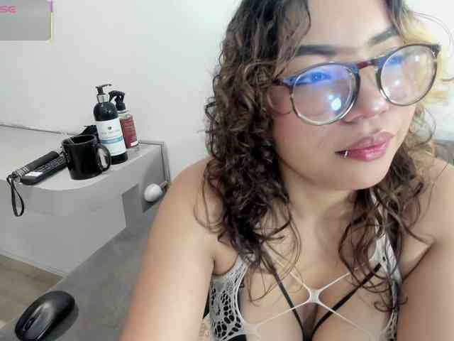 Alicecamxx webcam