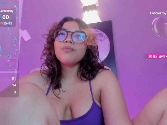 Alicecamxx webcam