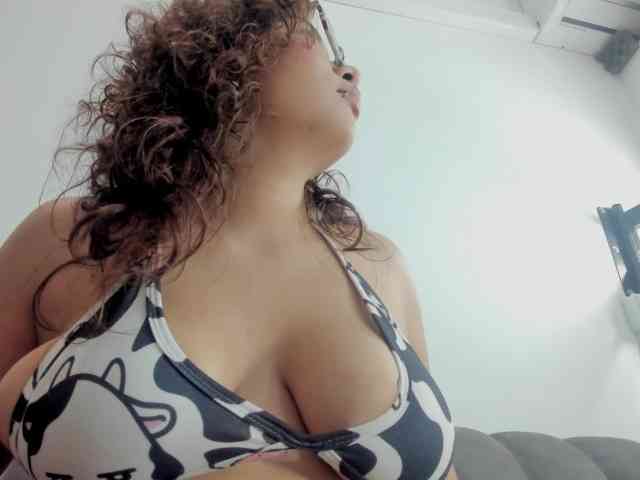 Alicecamxx webcam