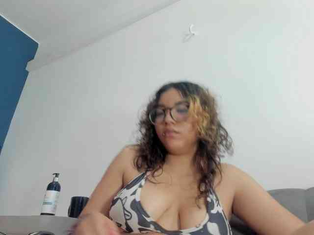 Alicecamxx webcam