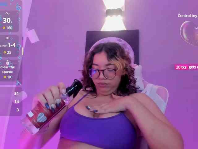 Alicecamxx webcam