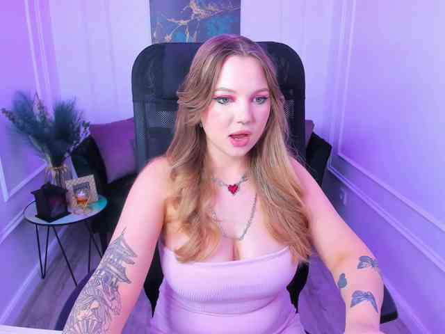 MariaRobinson webcam