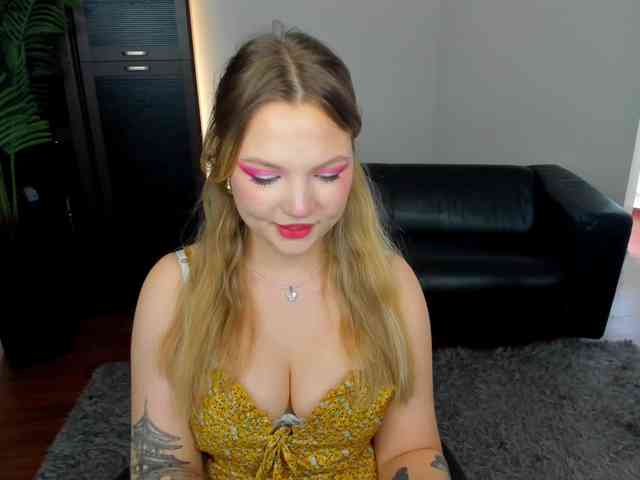 MariaRobinson webcam