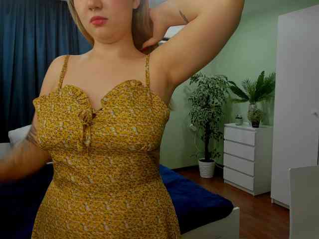 MariaRobinson webcam