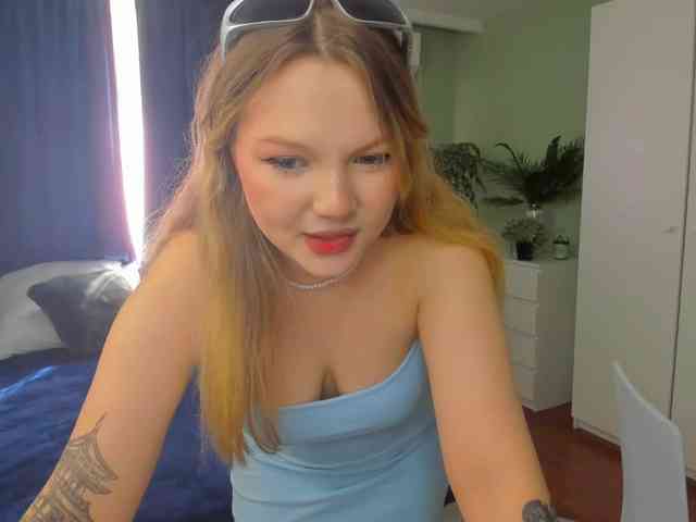 MariaRobinson webcam
