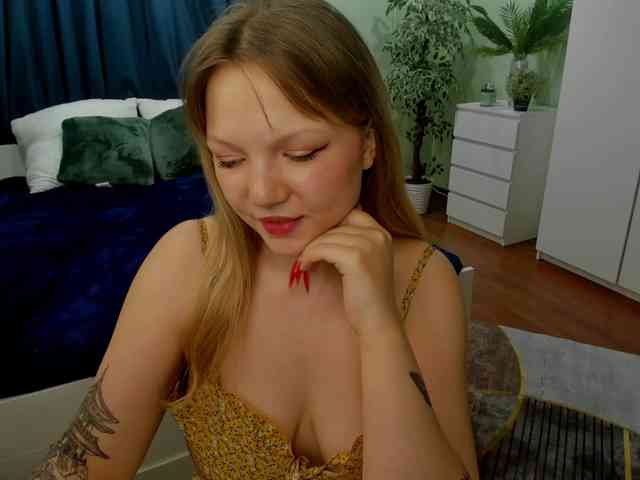 MariaRobinson webcam