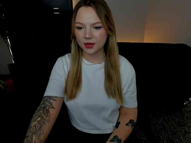 MariaRobinson webcam