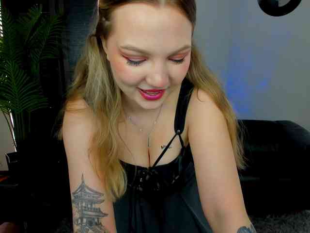 MariaRobinson webcam