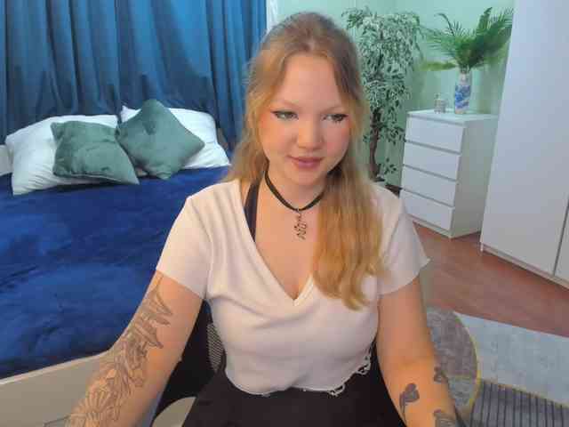 MariaRobinson webcam