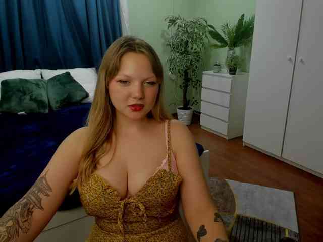 MariaRobinson webcam