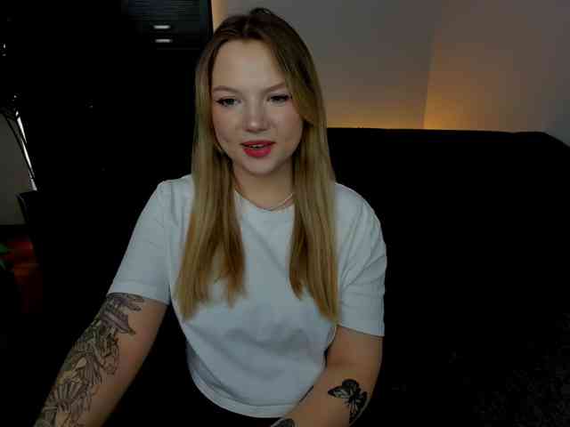MariaRobinson webcam