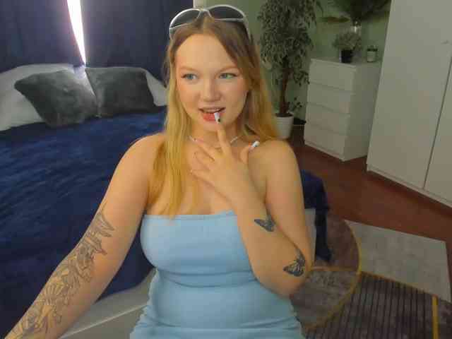 MariaRobinson webcam