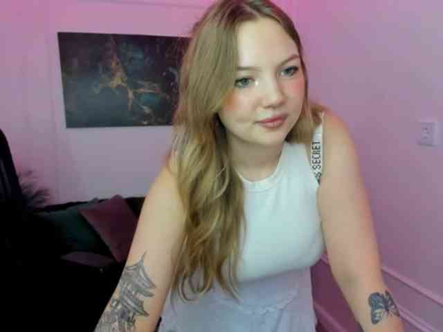 MariaRobinson webcam