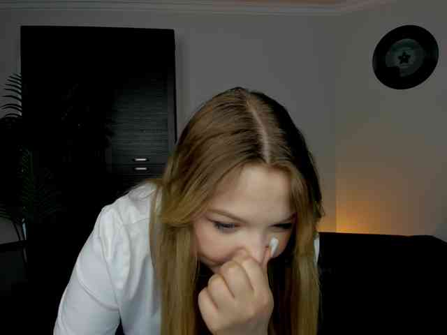 MariaRobinson webcam