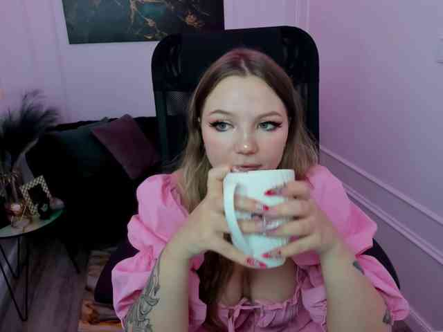 MariaRobinson webcam