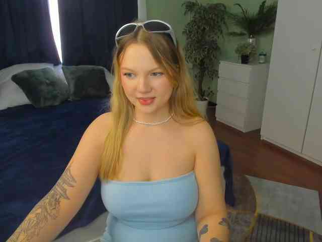 MariaRobinson webcam
