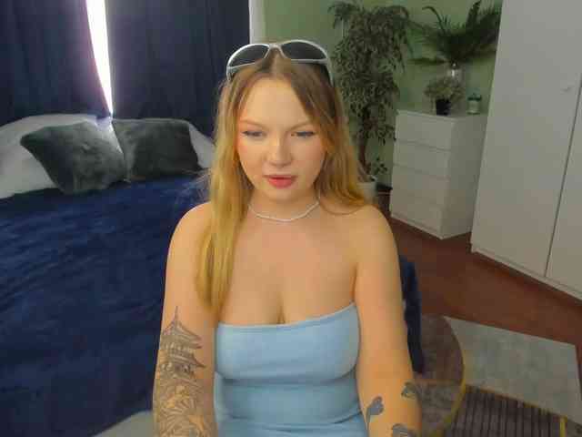 MariaRobinson webcam