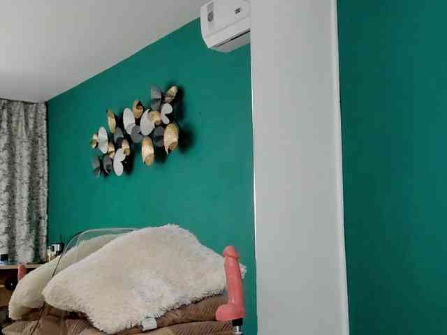 Candy-babe Live Webcam on BongaCams