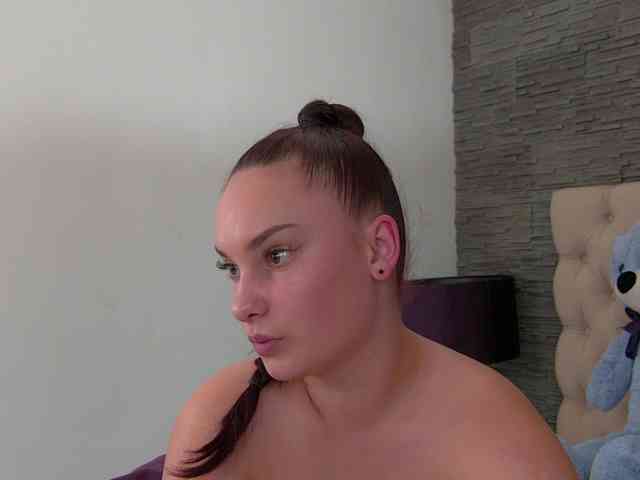 Candy-babe webcam