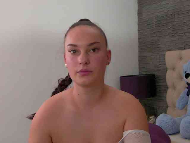 Candy-babe webcam
