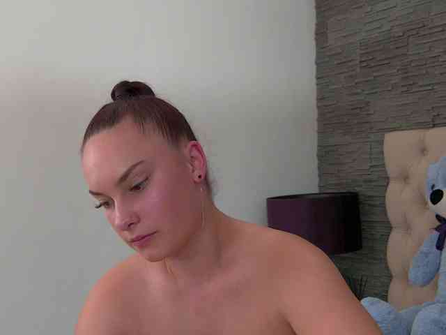 Candy-babe webcam