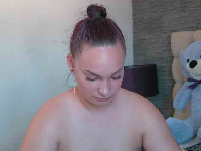 Candy-babe webcam