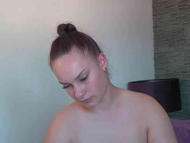 Candy-babe webcam