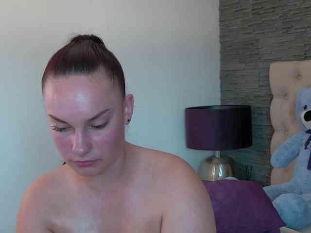 Candy-babe Candy-babe