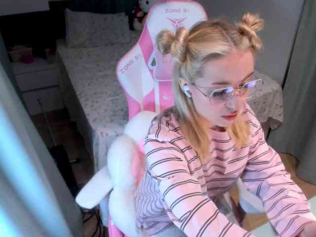 free nude chat Millypopa