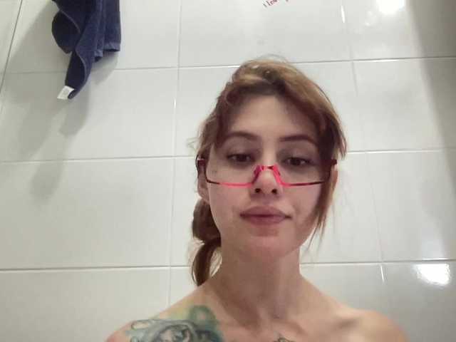 RevySadashiTrue's BongaCams show and profile