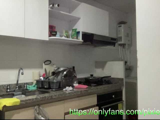 RevySadashiTrue's BongaCams show and profile