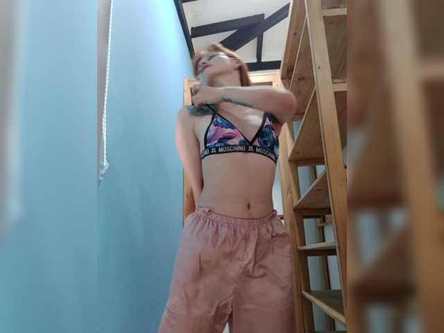 RevySadashiTrue from BongaCams