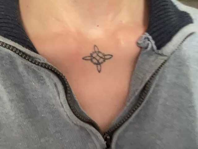 RevySadashiTrue's BongaCams show and profile