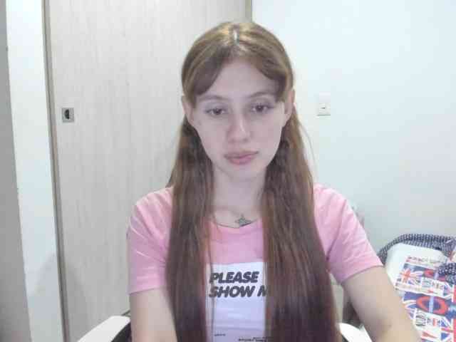 RevySadashiTrue webcam