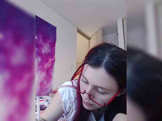 RevySadashiTrue webcam